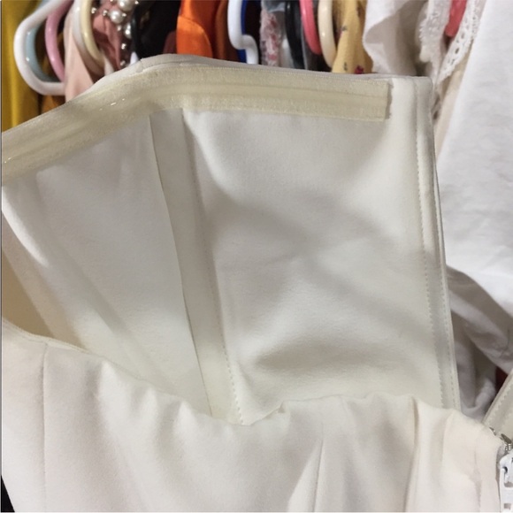 GUESS PEPLUM TOP - Picture 4 of 4